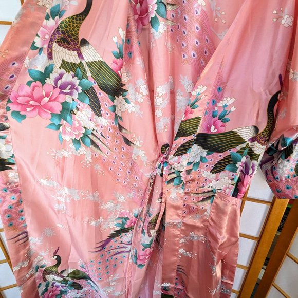 Theatrical Pink Satin Kimono Robe - Picture 12 of 14